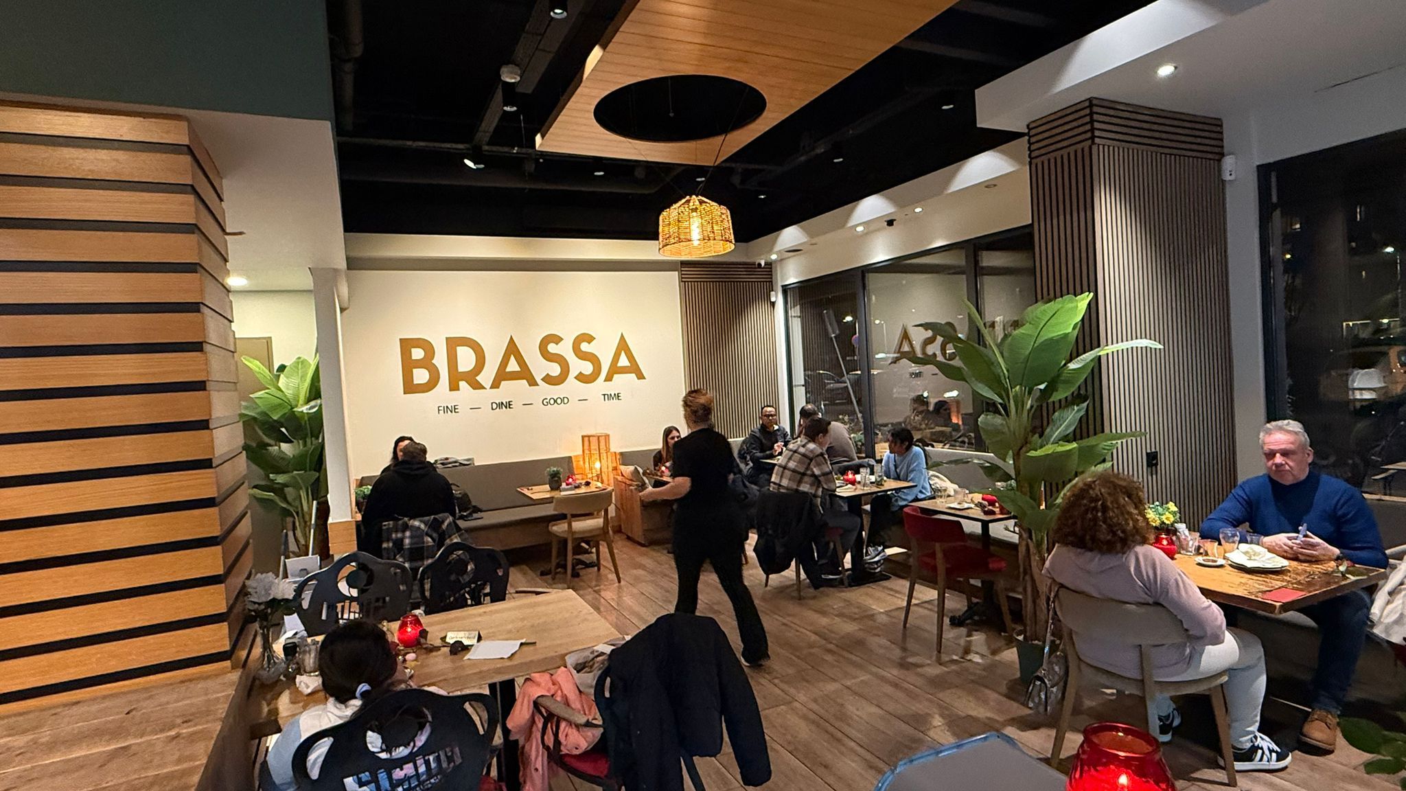 brassa cafe